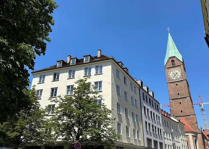 Hotel Der Tannenbaum München